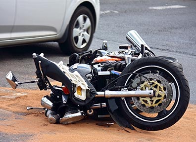 There are motorcycle accident attorneys in Brentwood who can review your case. 