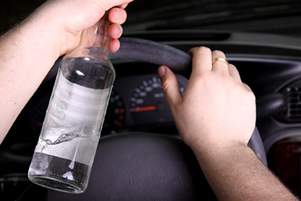 Driving under the influence of alcohol is punishable under Illinois laws. If you have been a victim of such driving negligence contact a lawyer in Champaign for further consultation.