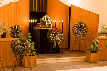 San Jose wrongful death attorneys Vindicating the rights of the deceased is a central focal point when a local San Jose wrongful death lawyer files a wrongful death suit in California.